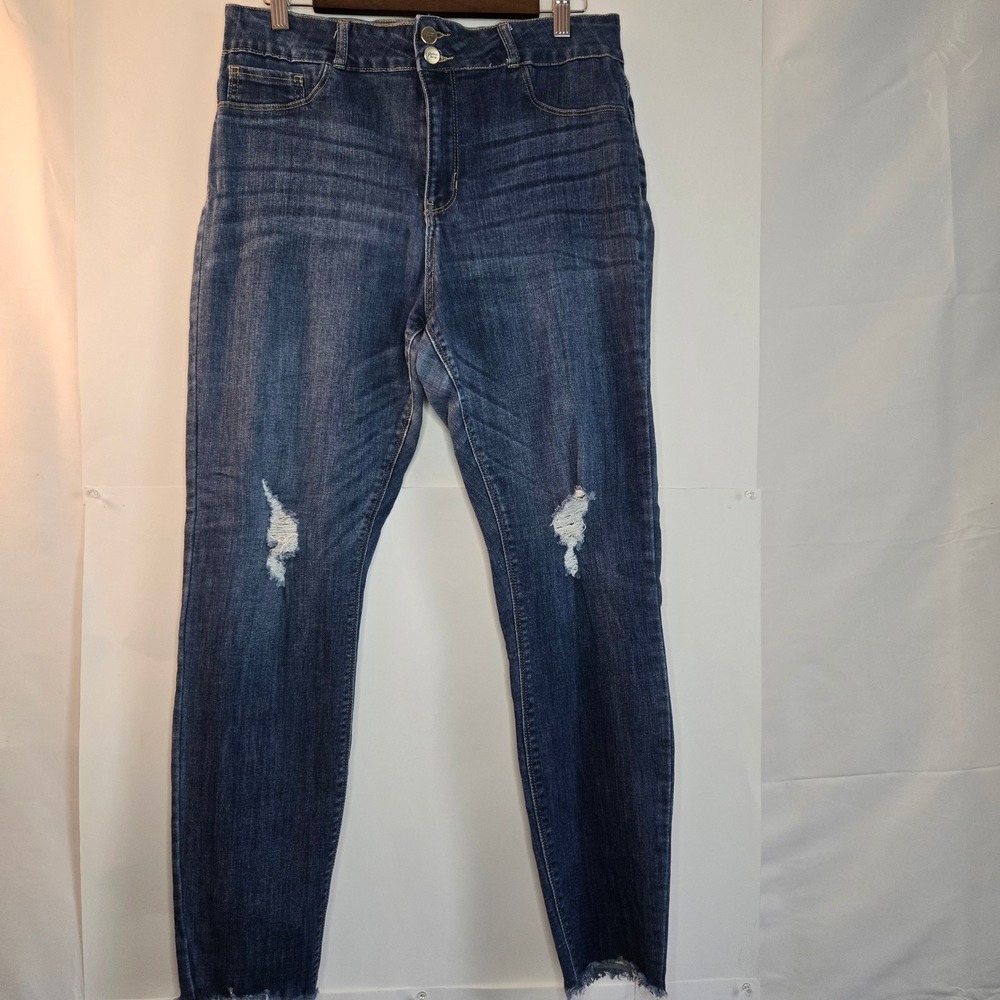 Glamour Farms Boutique Distressed Skinny Jeans Size 16 Medium Wash Raw Hem